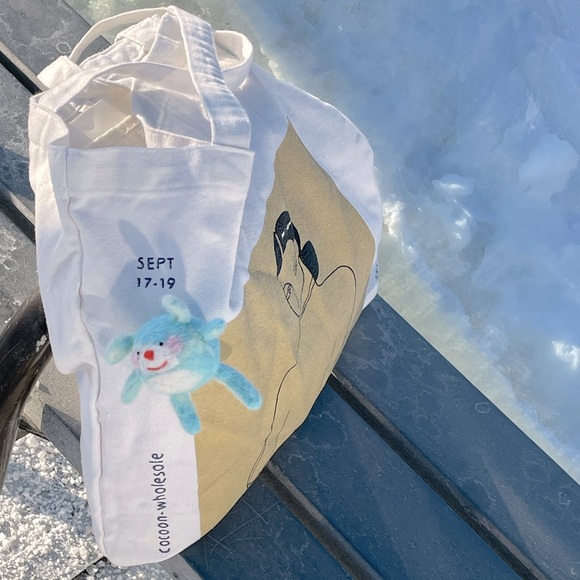 Felting Sky Blue Cute Smiling Rabbit Mini Tiny Plushy Decoration Brooch Pin - Picture 2 of 7